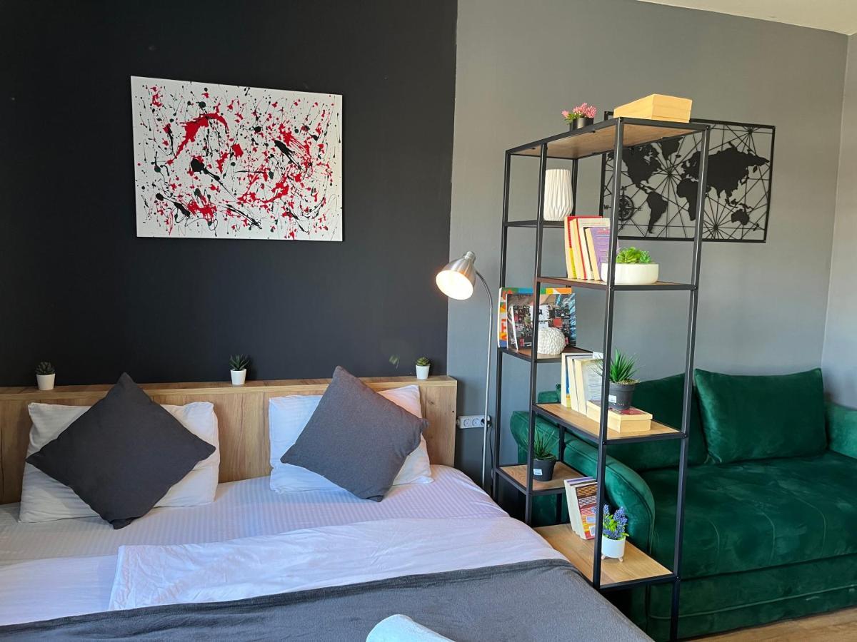Mickitos City Center Apartment สโกเปีย ภายนอก รูปภาพ
