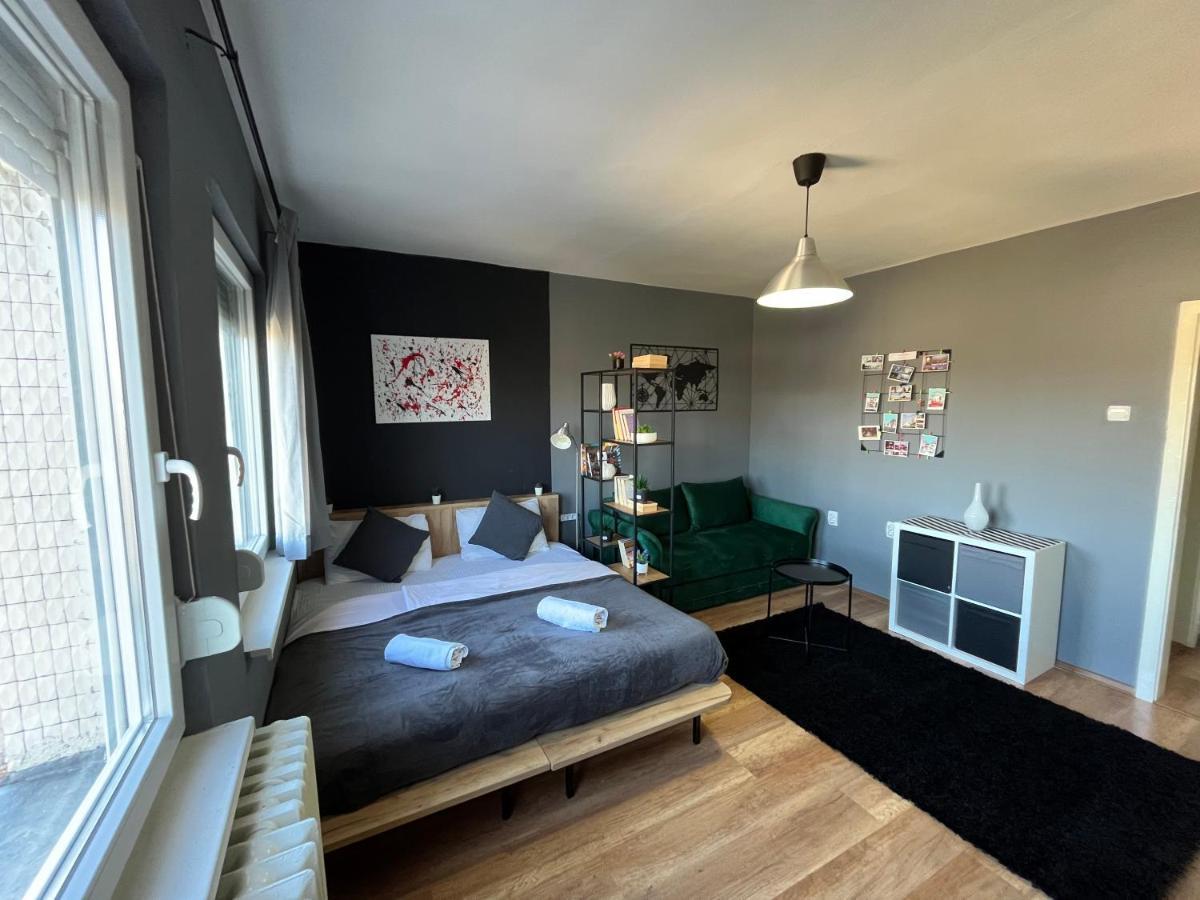 Mickitos City Center Apartment สโกเปีย ภายนอก รูปภาพ