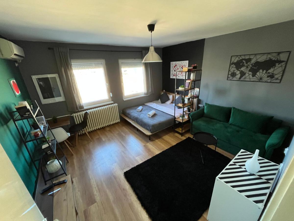 Mickitos City Center Apartment สโกเปีย ภายนอก รูปภาพ