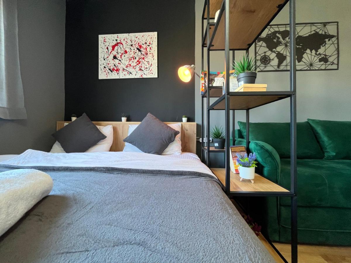 Mickitos City Center Apartment สโกเปีย ภายนอก รูปภาพ